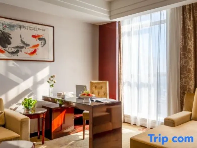 Business Quadruple room