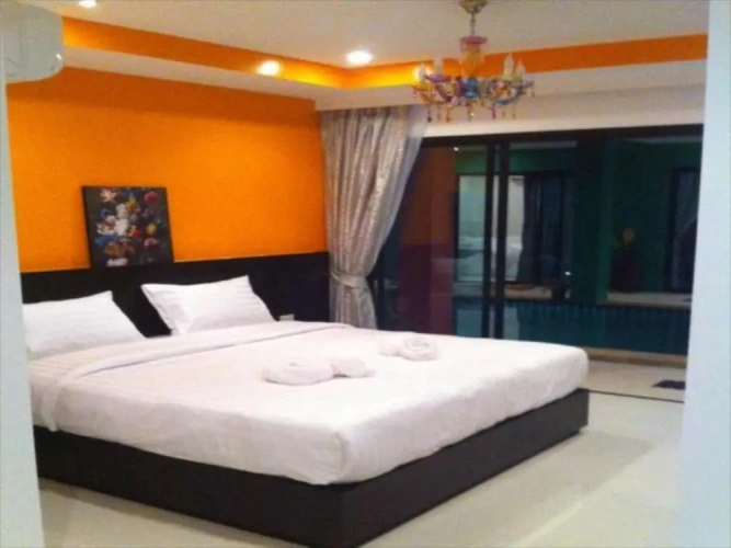 Standard Double room with pool view