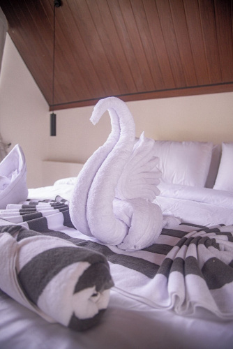 Limbo Lux Bungalows