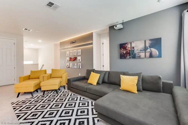 1580 Nassau Point Trail