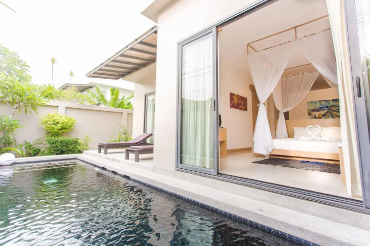 Seastone Private Pool Villas