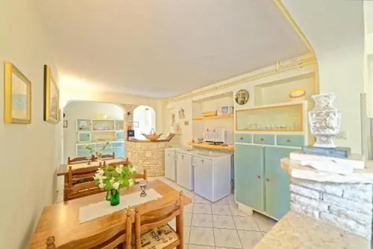 Guest House Jolanda