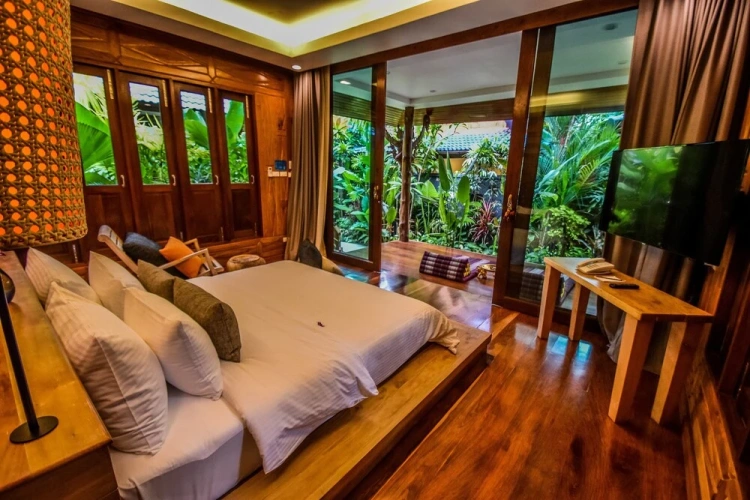 Deluxe Villa with garden view