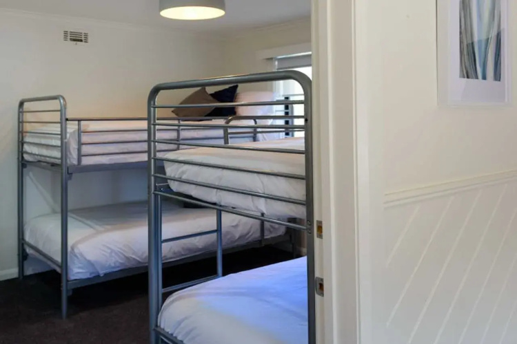 Homelea Accommodation Spa Cottage And Apartments