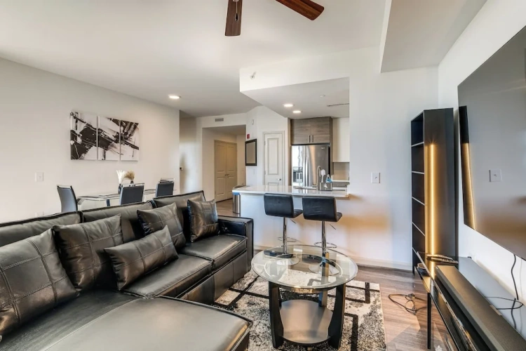2 Bedrooms Apartment with balcony