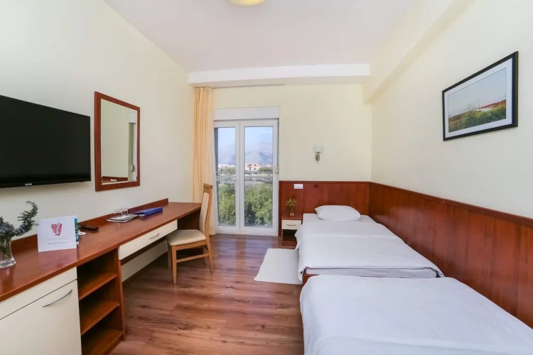 Hotel Merlot
