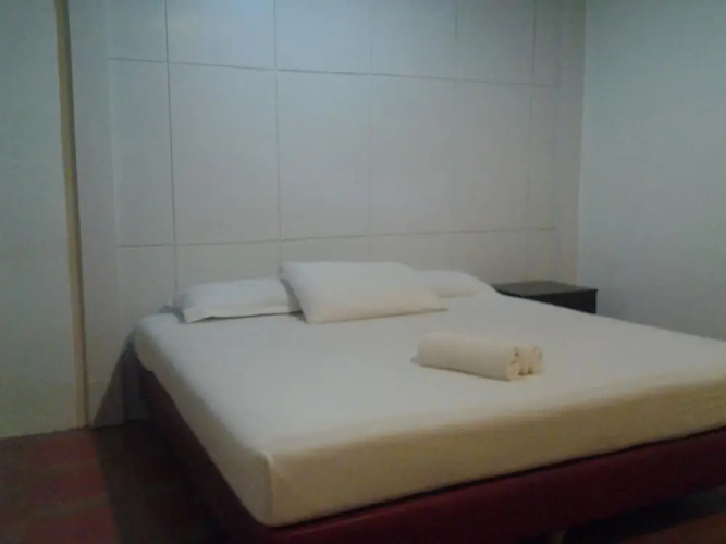 Sun Moon Poolside Hotel