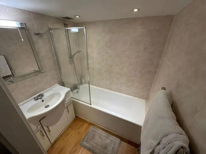 Charming Studio in Bond Street