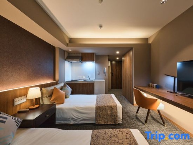 Standard Twin room with garden view