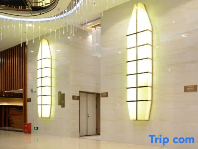 Siding International Hotel