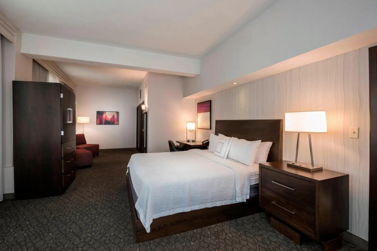 Courtyard by Marriott Tulsa Downtown