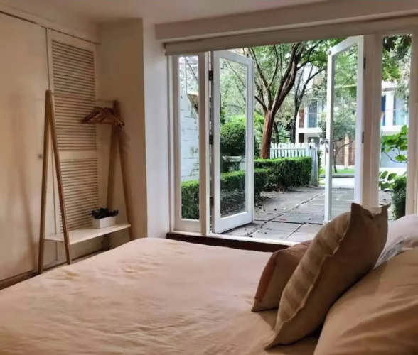Prime Location Unit AC And Parking