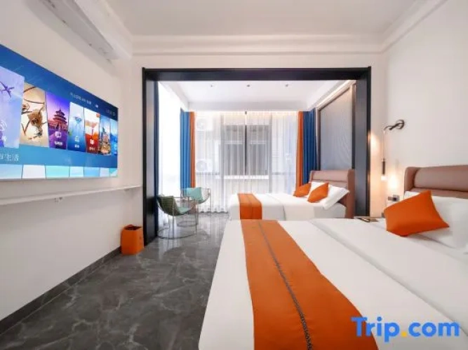 Luxury Family room