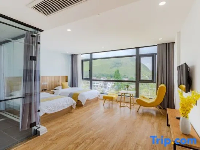 Standard Double room with mountain view