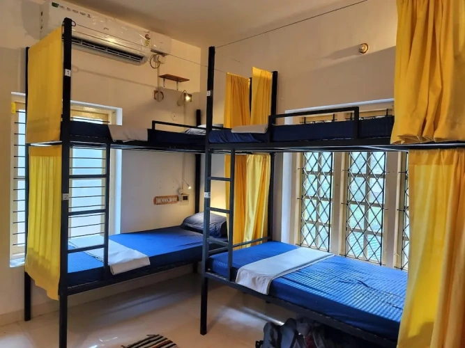 Bed in Dorm