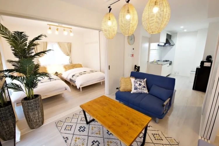 3 Bedrooms Apartment