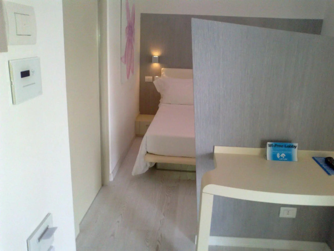Life Hotel