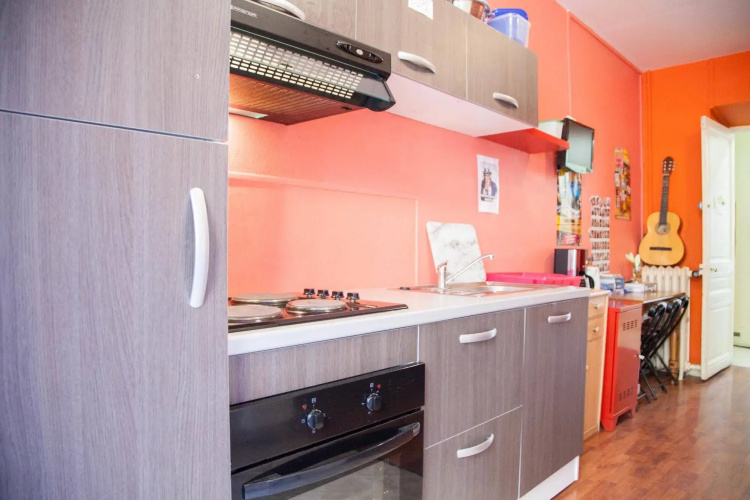 Victoria House - Hostel
