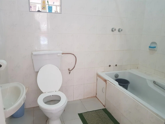 Rayoni Guesthouse B&B