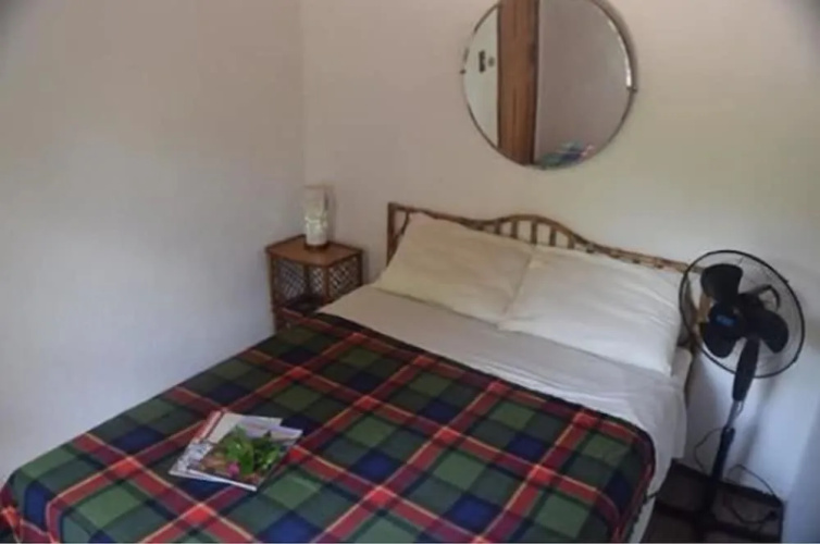 Cronos Guest House
