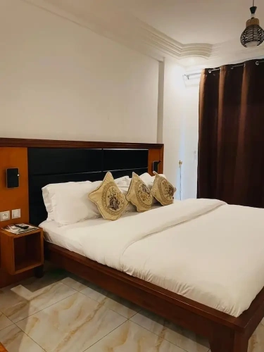 Deluxe Penthouse room with balcony and with city view