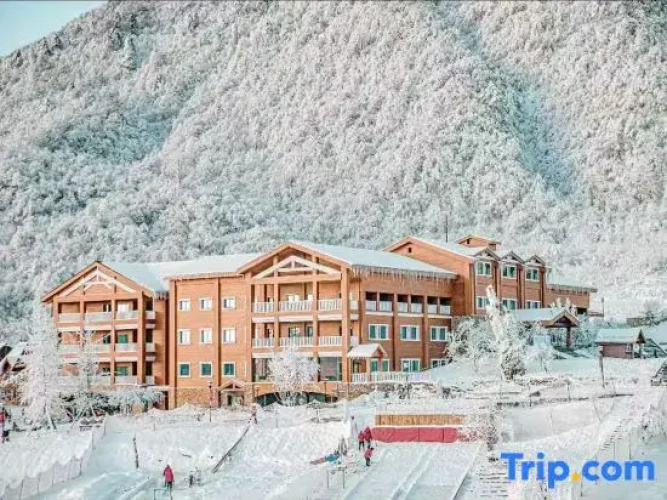 Yingxue Hotel