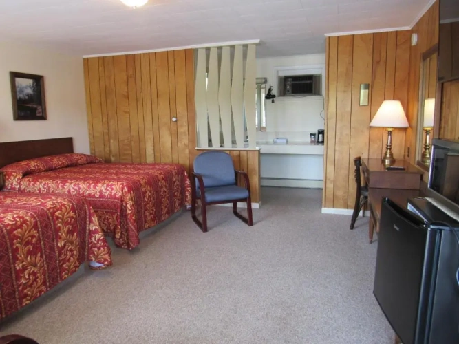 Standard Quadruple room
