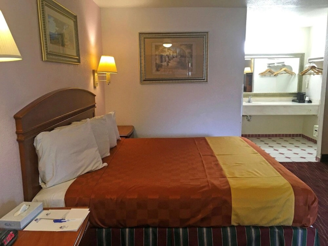 Travelodge Pico Rivera
