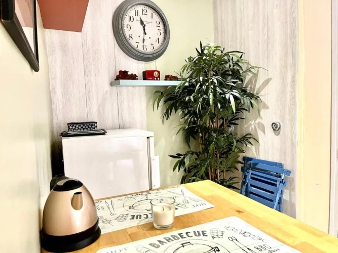 1 Bedroom Apartment