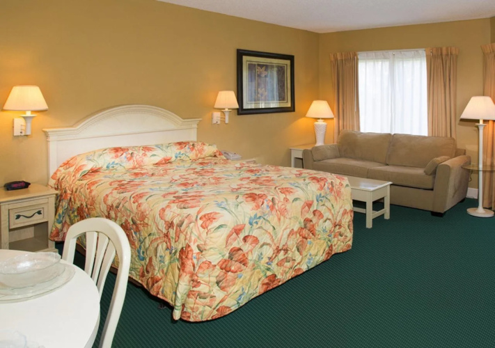 The Enclave Hotel and Suites