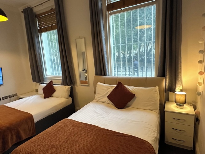 Quadruple Apartment