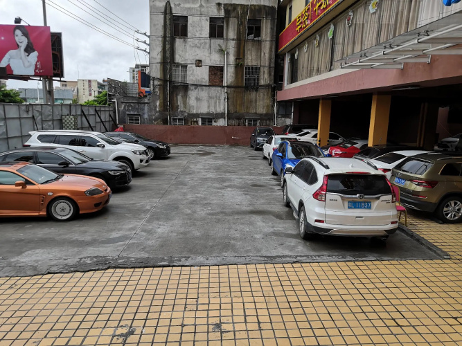 Hanting Hotel Shanwei Lufeng Renmin Bridge