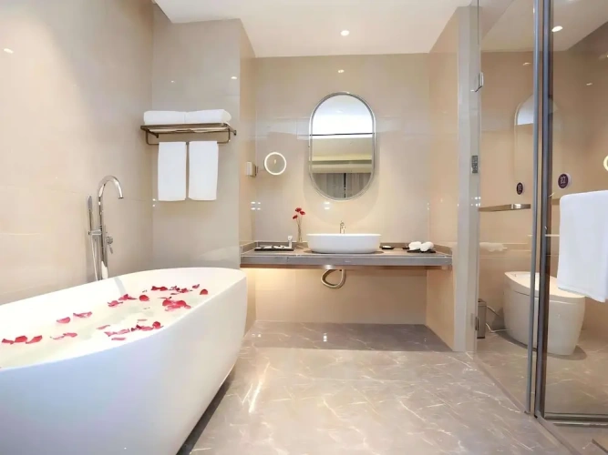 Privilege Double Suite