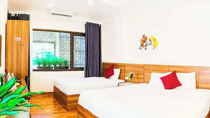 Bai Chay Panda Hotel