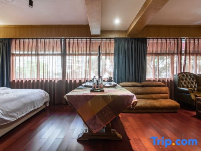 Deluxe Double Suite