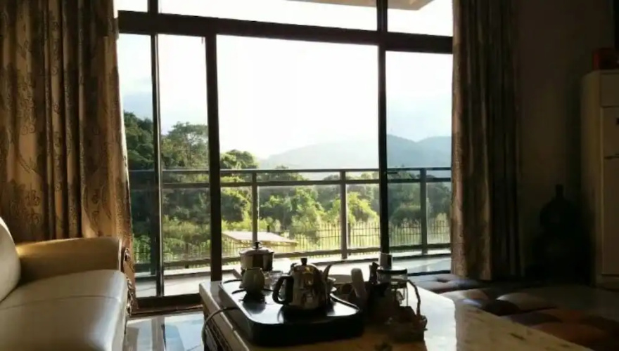Yard Villa