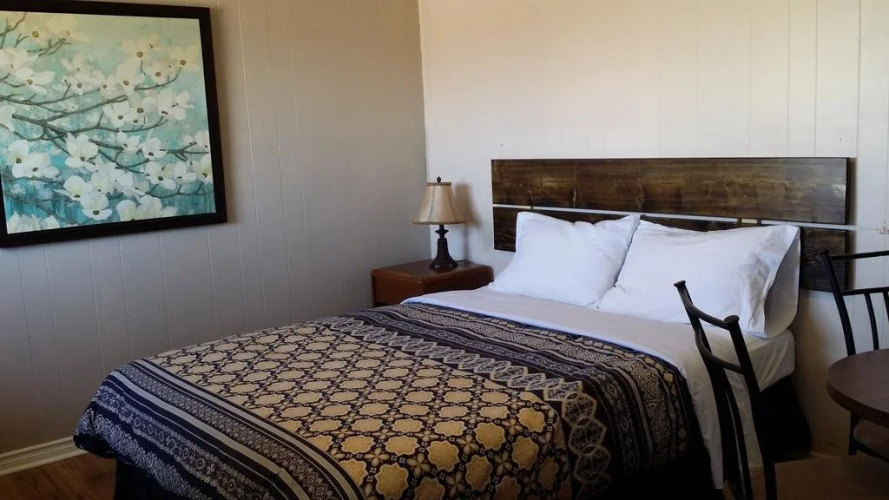Century 2 Motel
