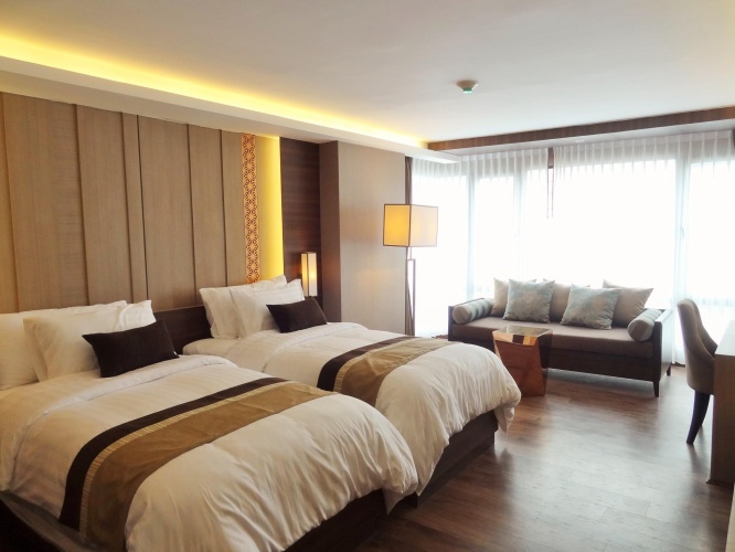 Premier Twin room