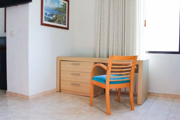 1 Bedroom Premier Double room with balcony and with city view