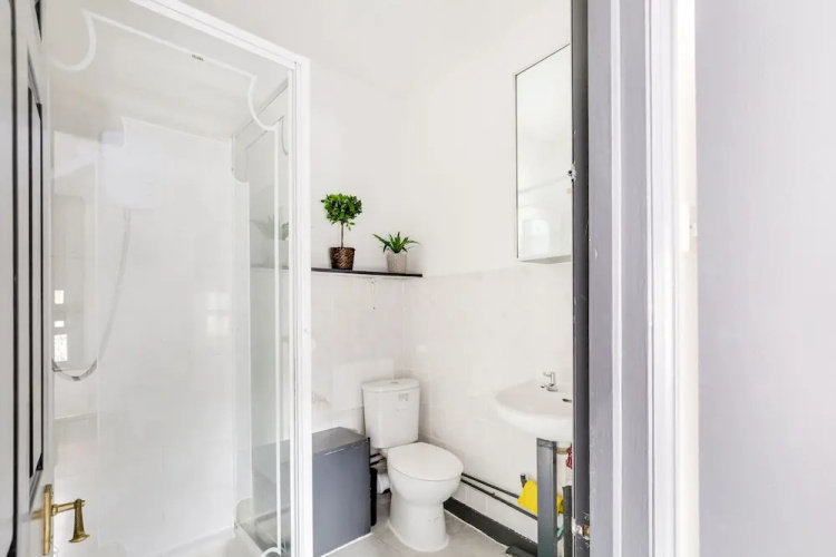 Studio Apartment Central London