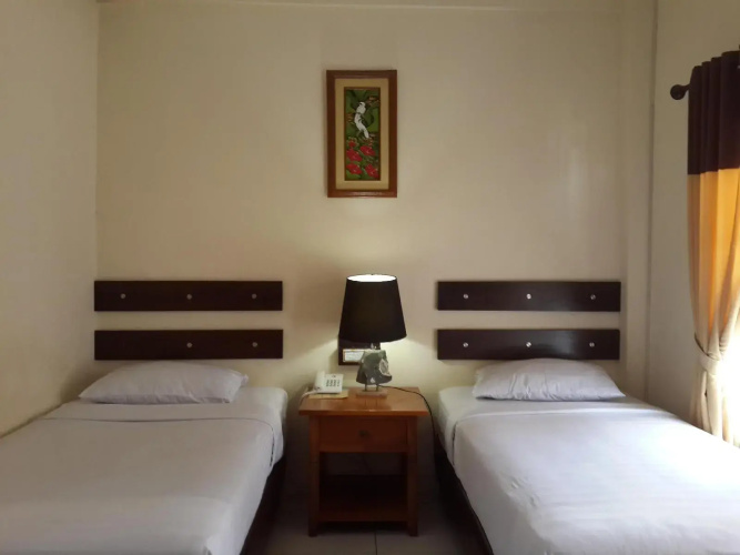 Arondari Hotel
