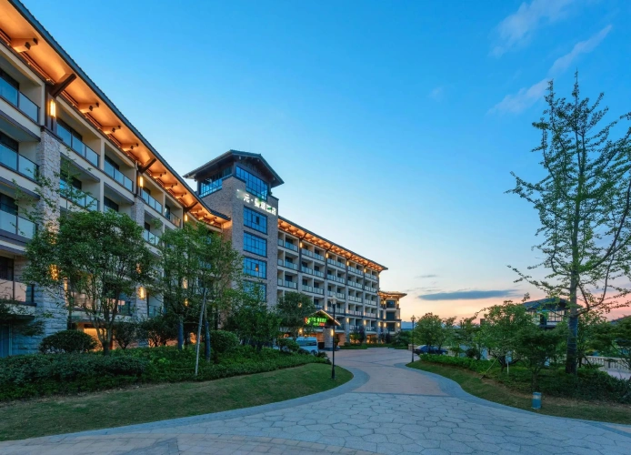 Thousand Island Lake Kaiyuan Mingting Hotel