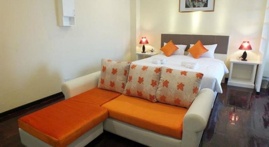 Thanasiri Hotel & Resort