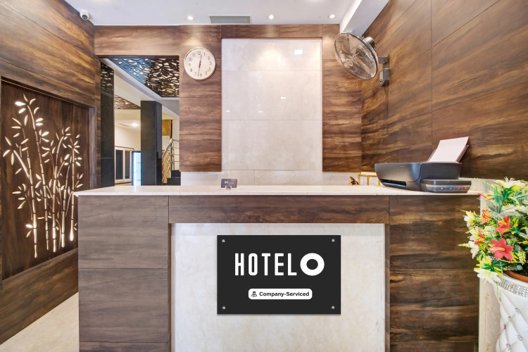 Hotel O Vijayawada Near Railway Station
