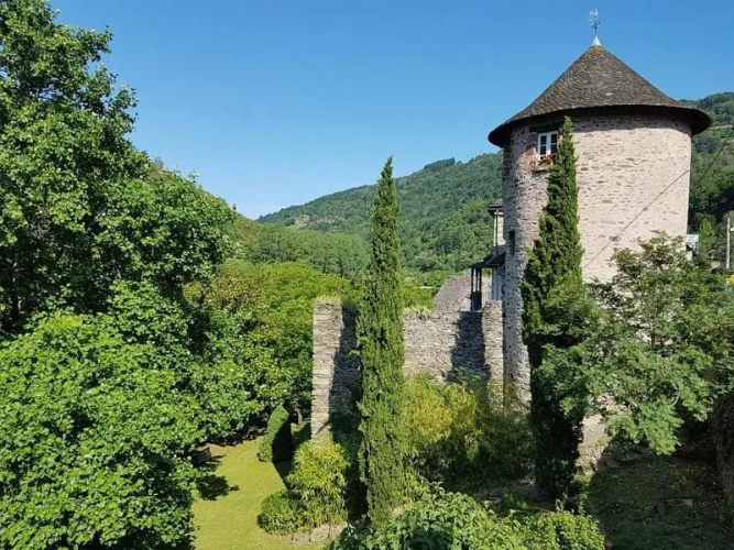 Manoir des P¿es