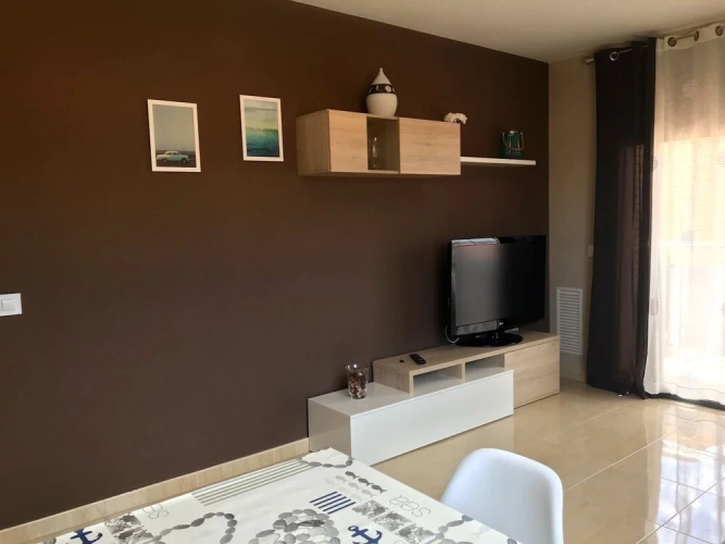 2 Bedrooms Apartment with balcony