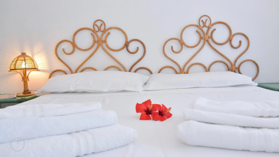 Welcomely - Blue Holiday Villa