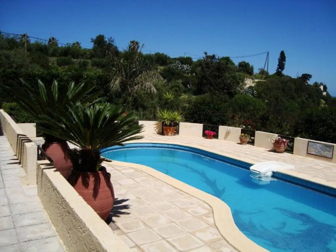 5 Bedroom Villa with private pool