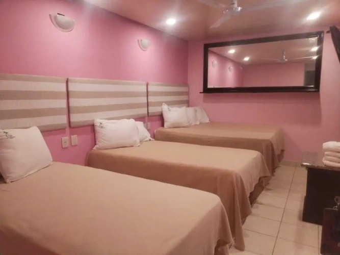 Economy Quadruple room