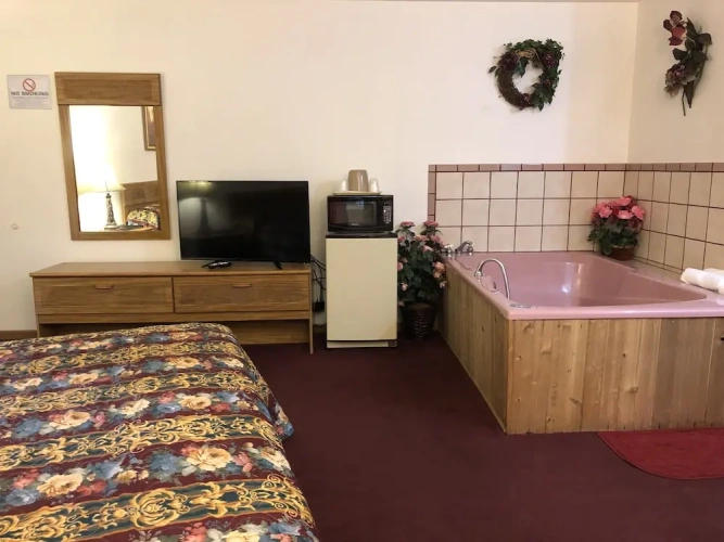 Deluxe Double Basement room